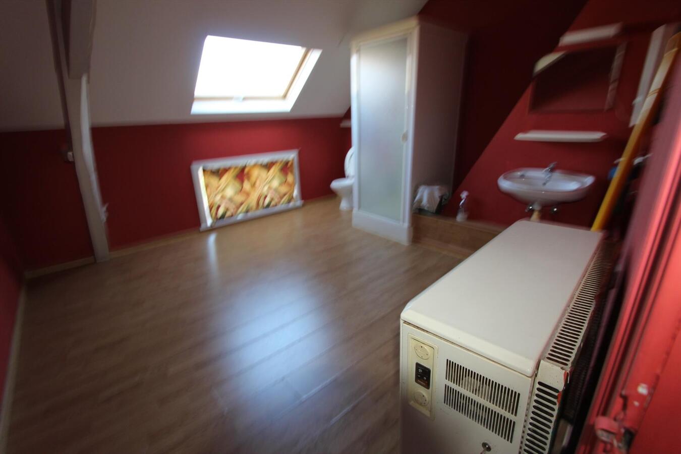 Instapklare café over te nemen te Koekelare 