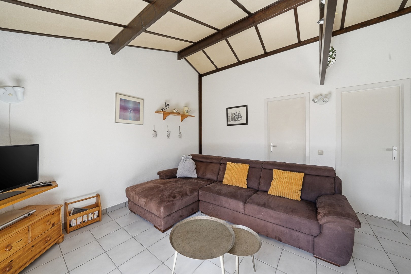 Instapklare vakantiewoning met zonnige tuin en 2 slaapkamers 