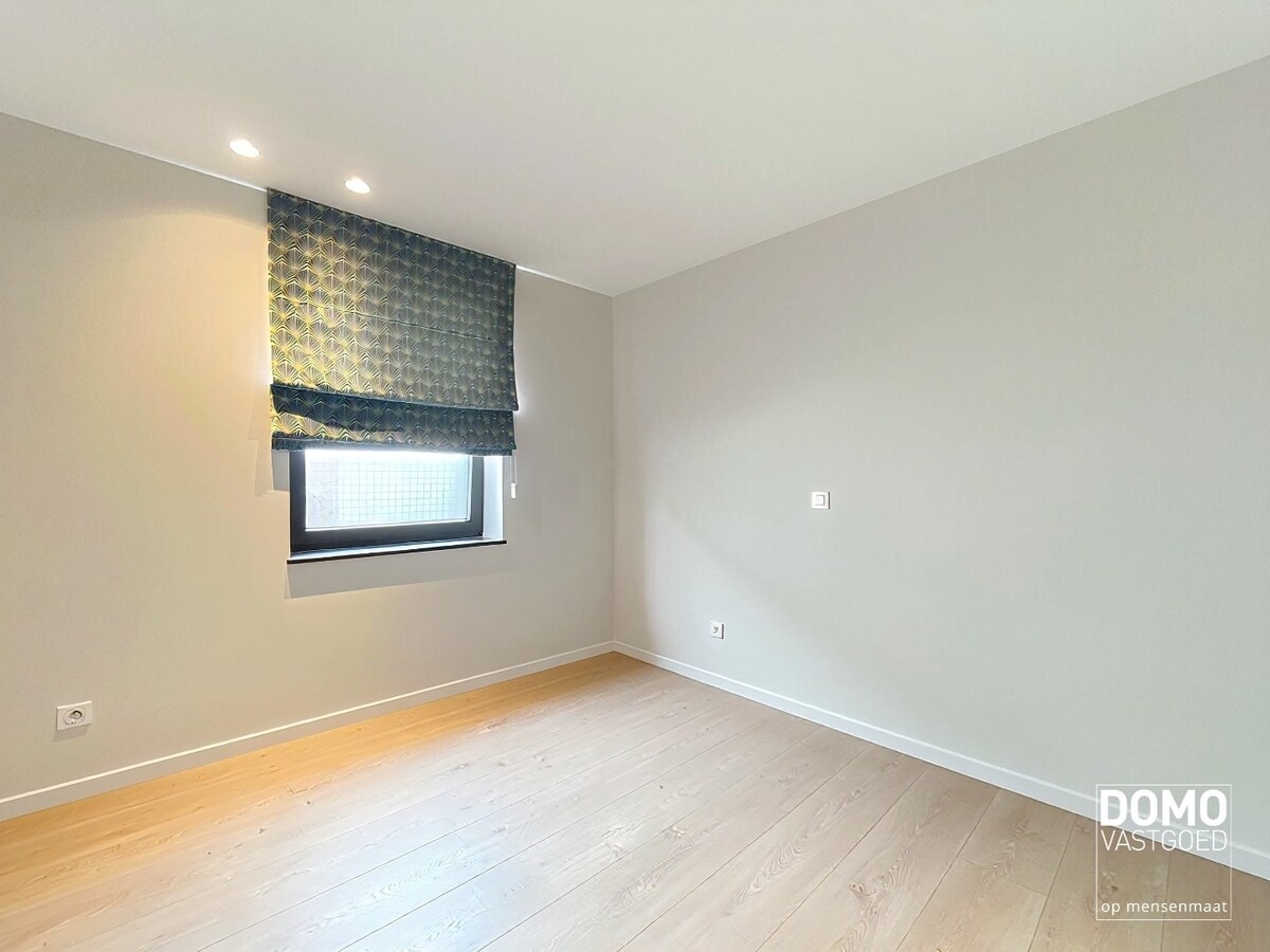 MODERNE WONING IN ALKEN MET TUIN, GARAGE, 3 SLAAPKAMERS EN 2 BADKAMERS 