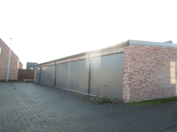 Verhuurd Garage te Ingelmunster