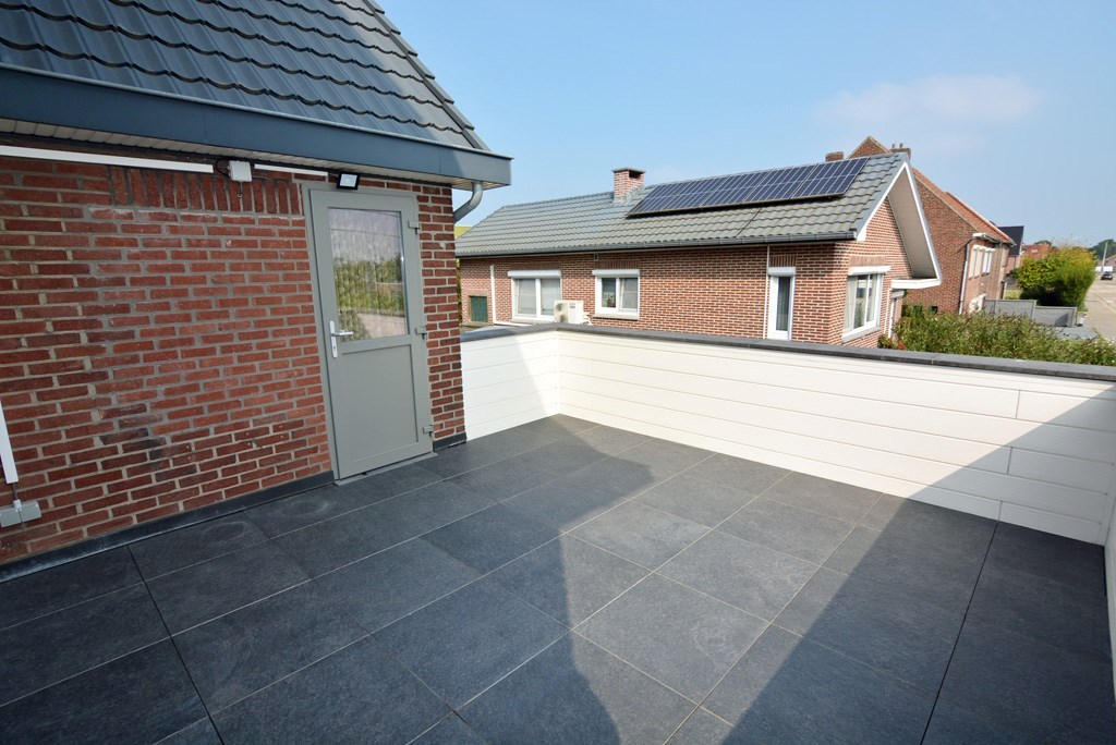 Ruim, energiezuinig appartement met 2 slpk en zonneterras. 