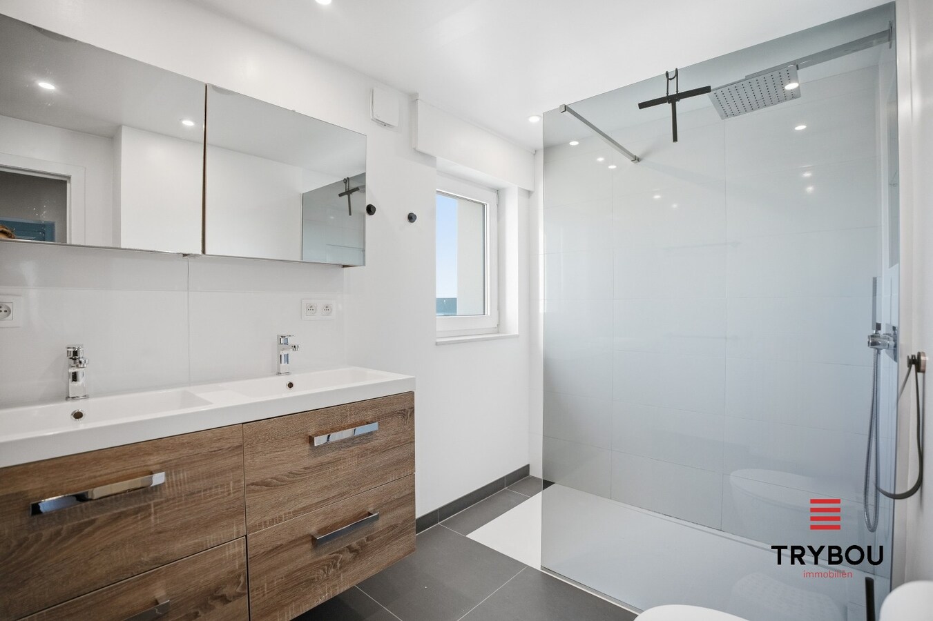 Energiezuinige woning met 4 slaapkamers in Hooglede! 