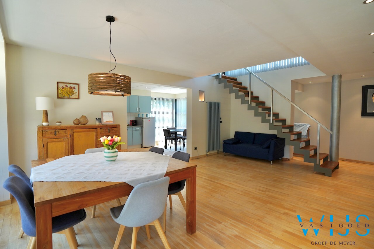 Unieke architecturale woning met heerlijke tuin in Watervliet 