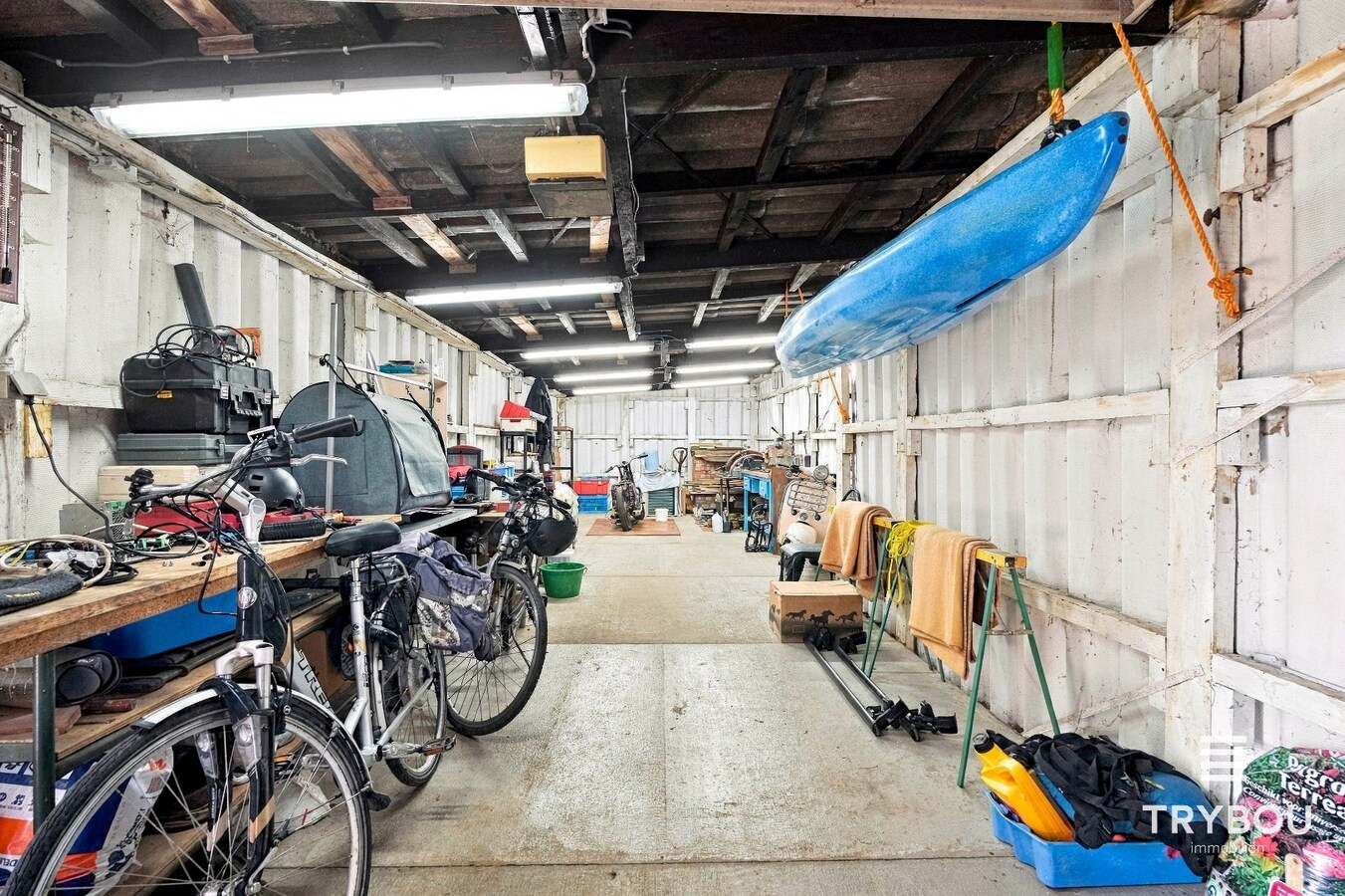 Rustig gelegen, energiezuinige woning met garage op perceel van 554m² 