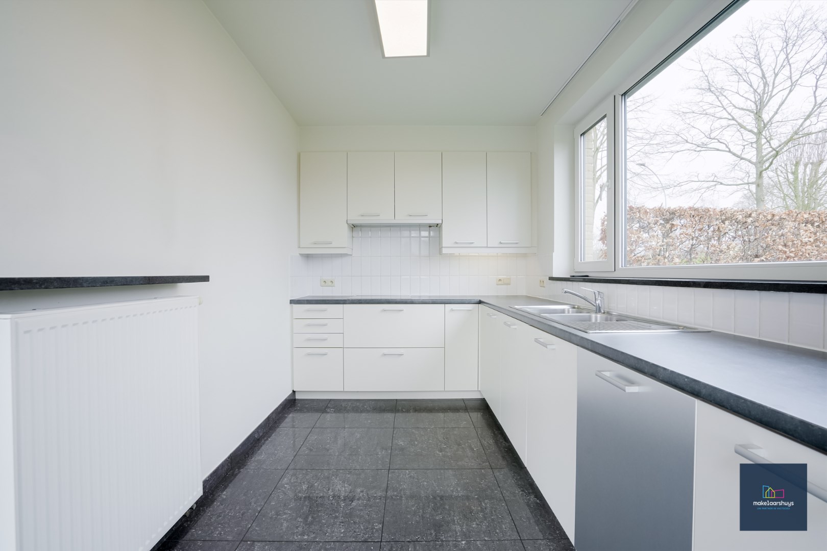 Ruime HOB met 4 slp., garage en tuin in rustige buurt. 