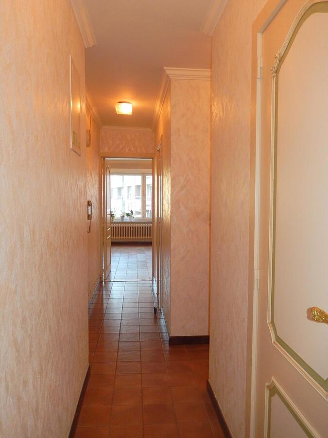 Drieslaapkamer appartement met zicht op de markt van Gistel 