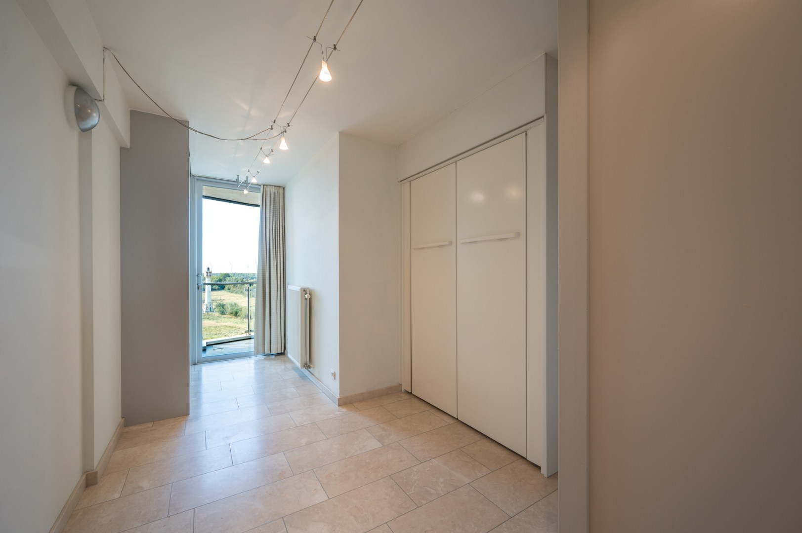 Ruim appartement met FRONTAAL ZEEZICHT 