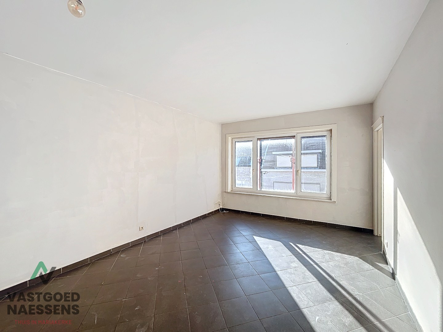Prêt à emménager, appartement d'une chambre dans un quartier résidentiel calme. 