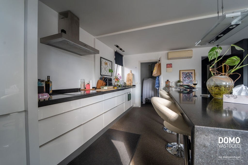 MODERN, ENERGIEZUINIG APPARTEMENT MET GARAGE TE HASSELT, VLAKBIJ E314 