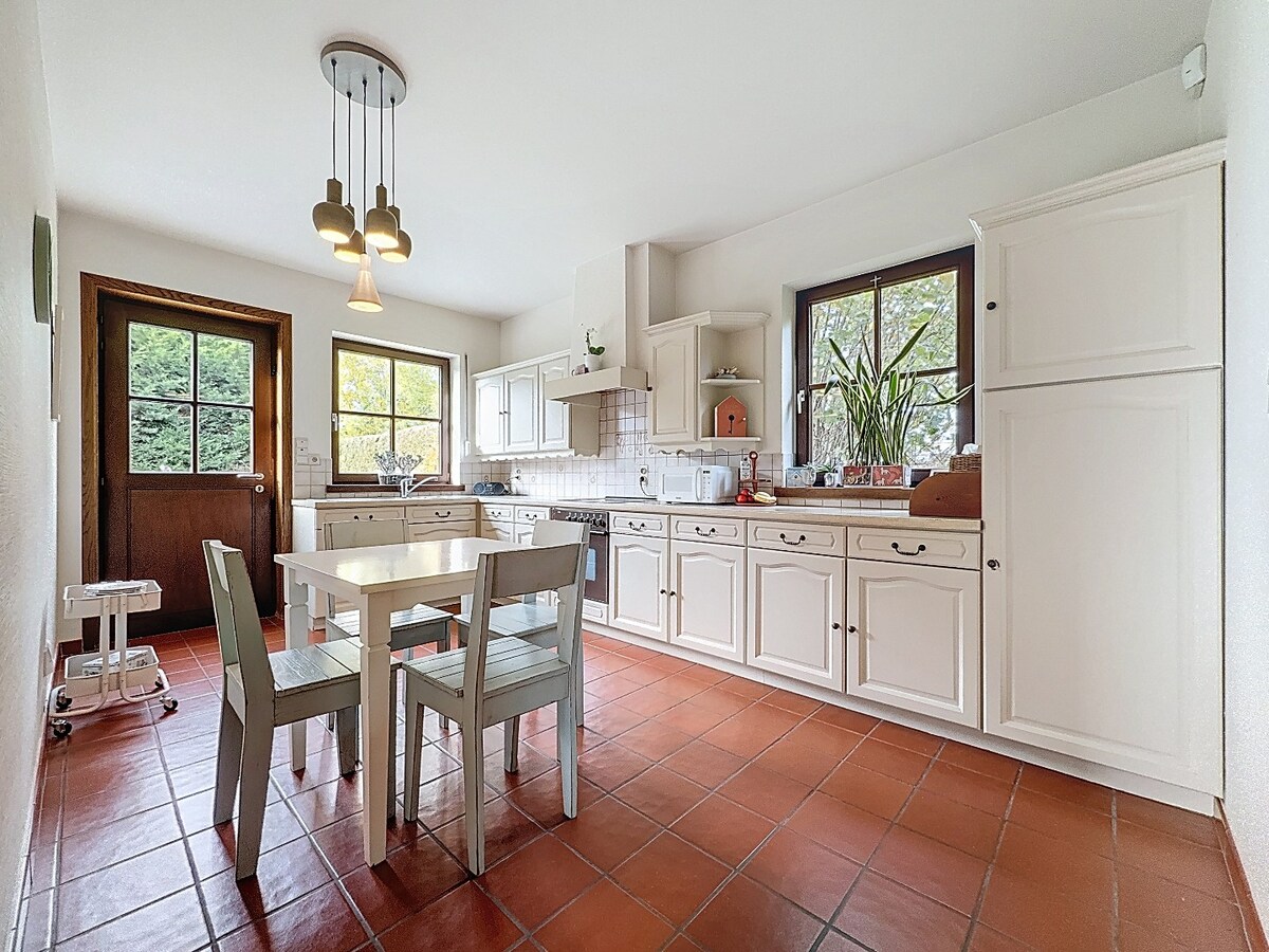 Energiezuinige (EPC 47) en instapklare OB op uitstekende ligging te Mere 