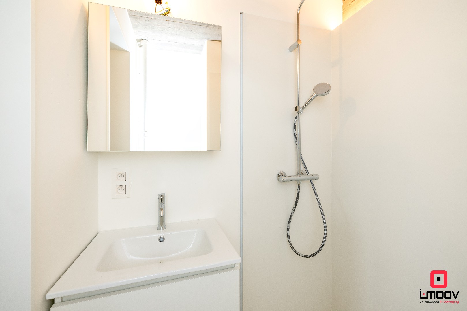 Uniek appartement te huur met twee terrassen en adembenemend uitzicht over de torens van Gent 