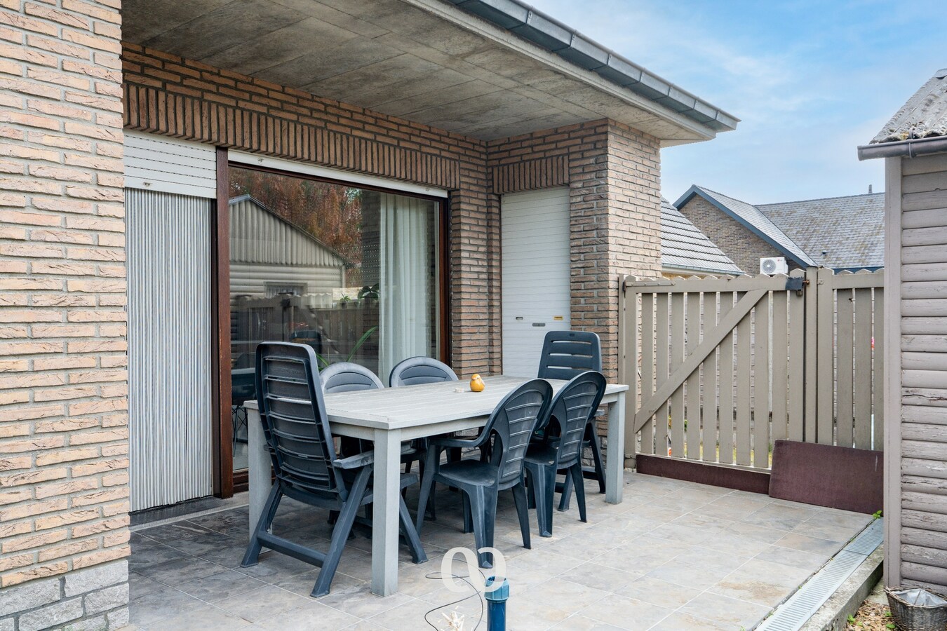 Rustig wonen in Nederename: aangename bungalow met 3 slaapkamers 