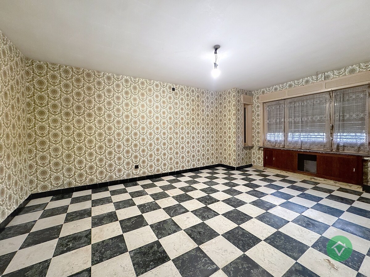 Alleenstaande woning met vergezichten te Zwevezele 