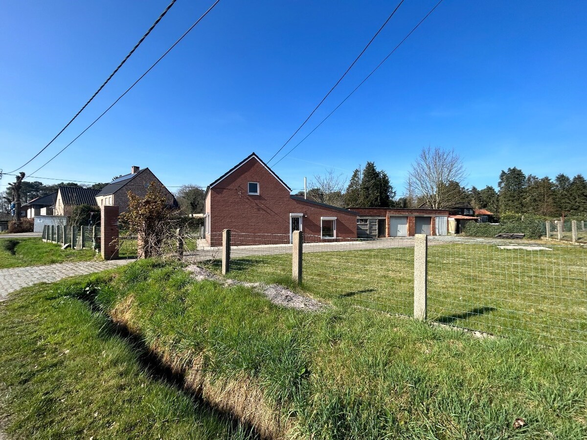 Verkocht grond - Geel