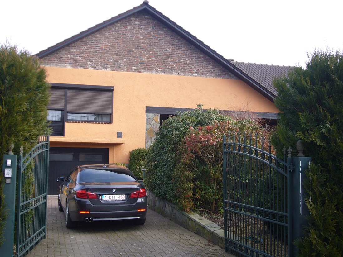 Verhuurd villa - Opgrimbie