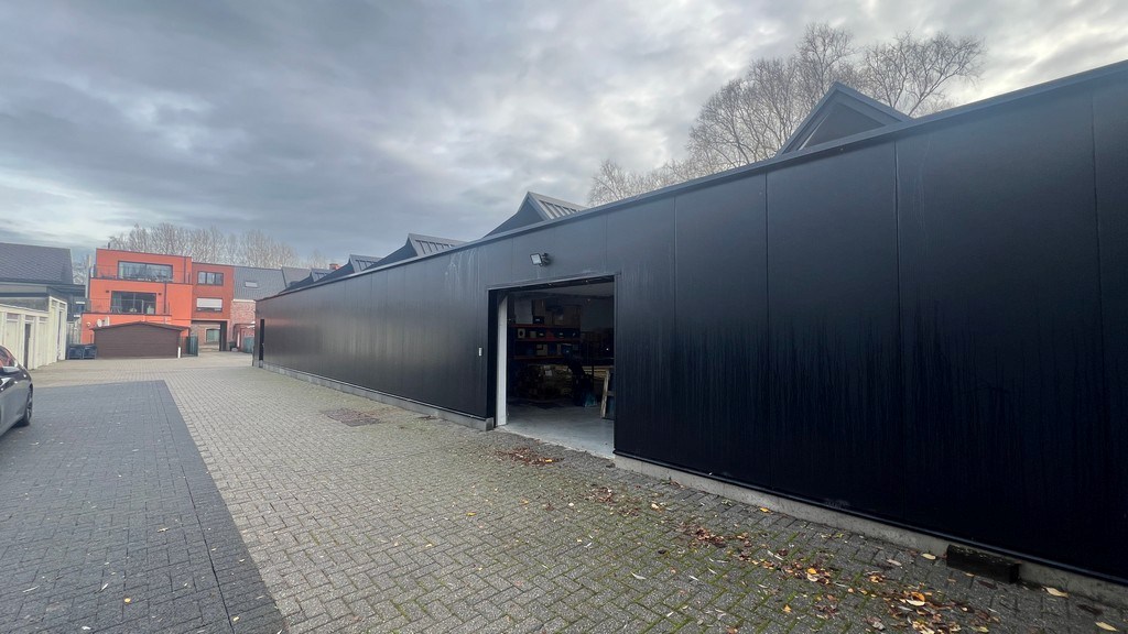 Gerenoveerde opslagruimtes te huur in Balegem