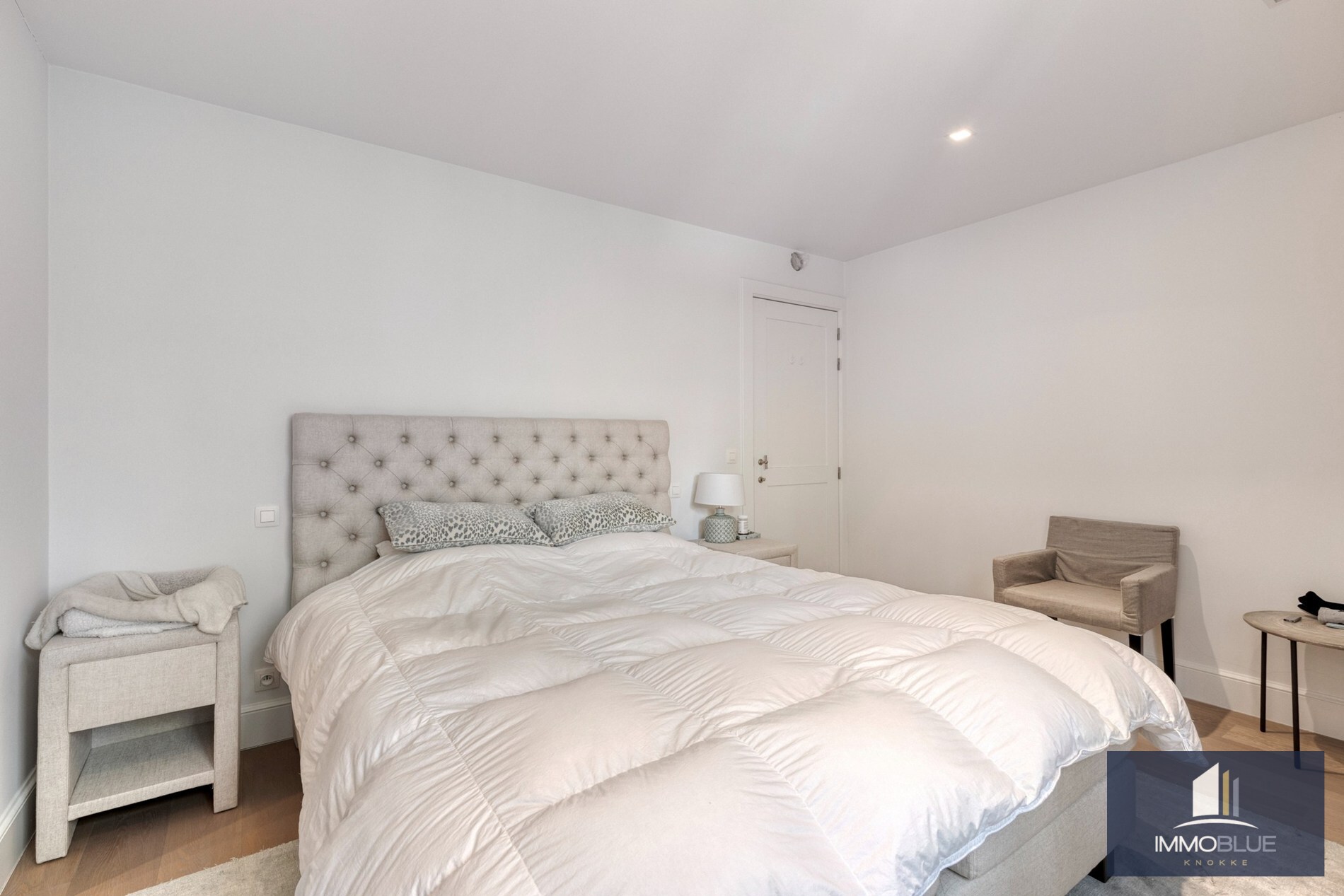 Luxueuze en stijlvolle villa in Engelse Cottage stijl met verwarmd zwembad gelegen in het Zoute. 