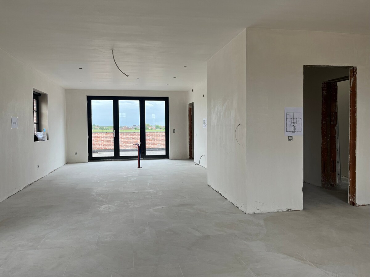 Nieuw duplex appartement met 3 slpks. en terras van 31 m² 