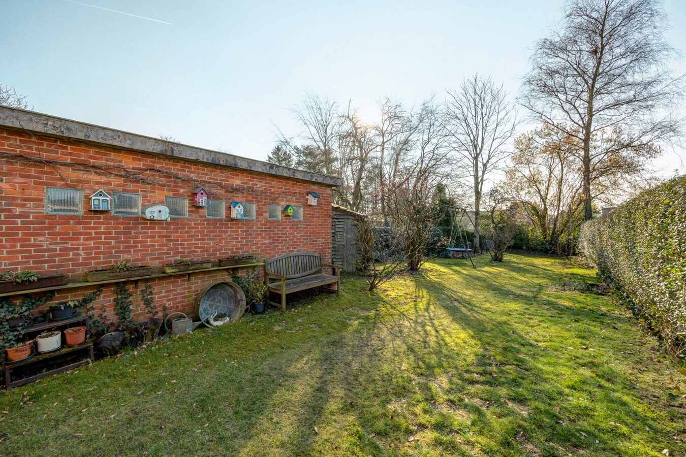 Ruime half-open bebouwing met 5 slaapkamers op toplocatie 