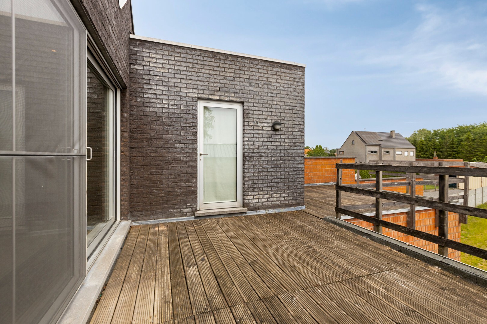 Unieke woning met 3 slpk. op een ruim perceel in Geel-centrum 