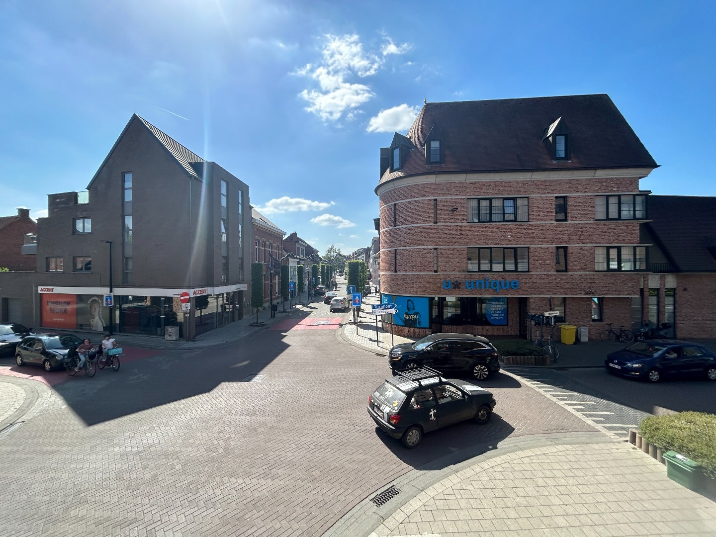 Instapklaar appartement met 2 slpk. in centrum Geel 