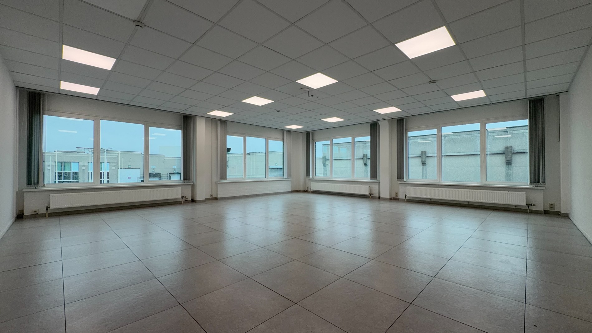 Budgetvriendelijke kantoren te huur in Ghent Port Side in Desteldonk