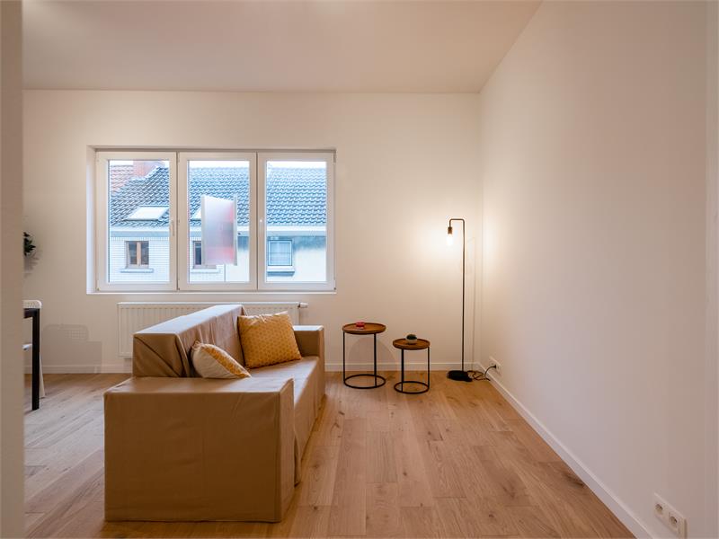 Volledig gerenoveerd appartement met 3 slaapkamers 