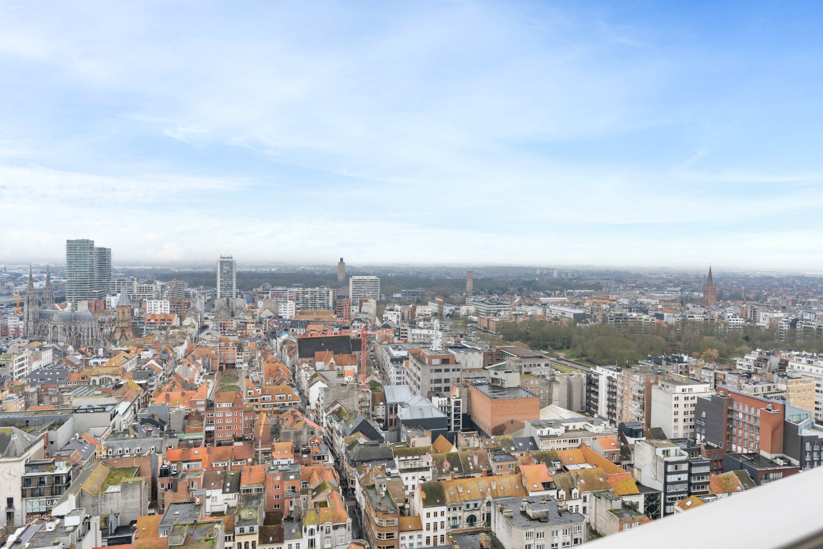 APP. 4 CHAMBRES DANS LE CENTRE AVEC VUE PANORAMIQUE SUR LA MER ET LA VILLE 