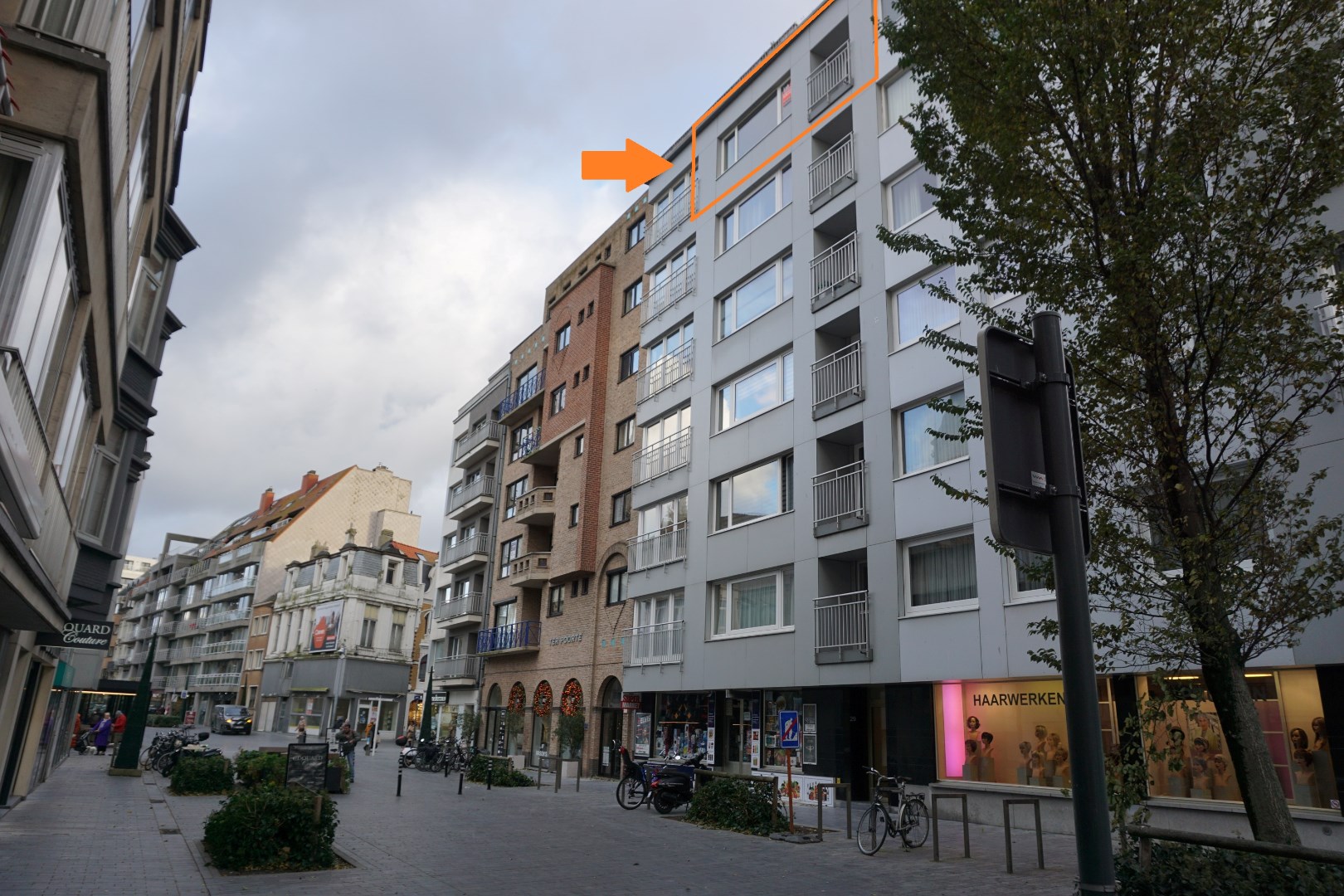 GEMEUBELD 1 SLAAPKAMER APPARTEMENT IN CENTRUM OOSTENDE 