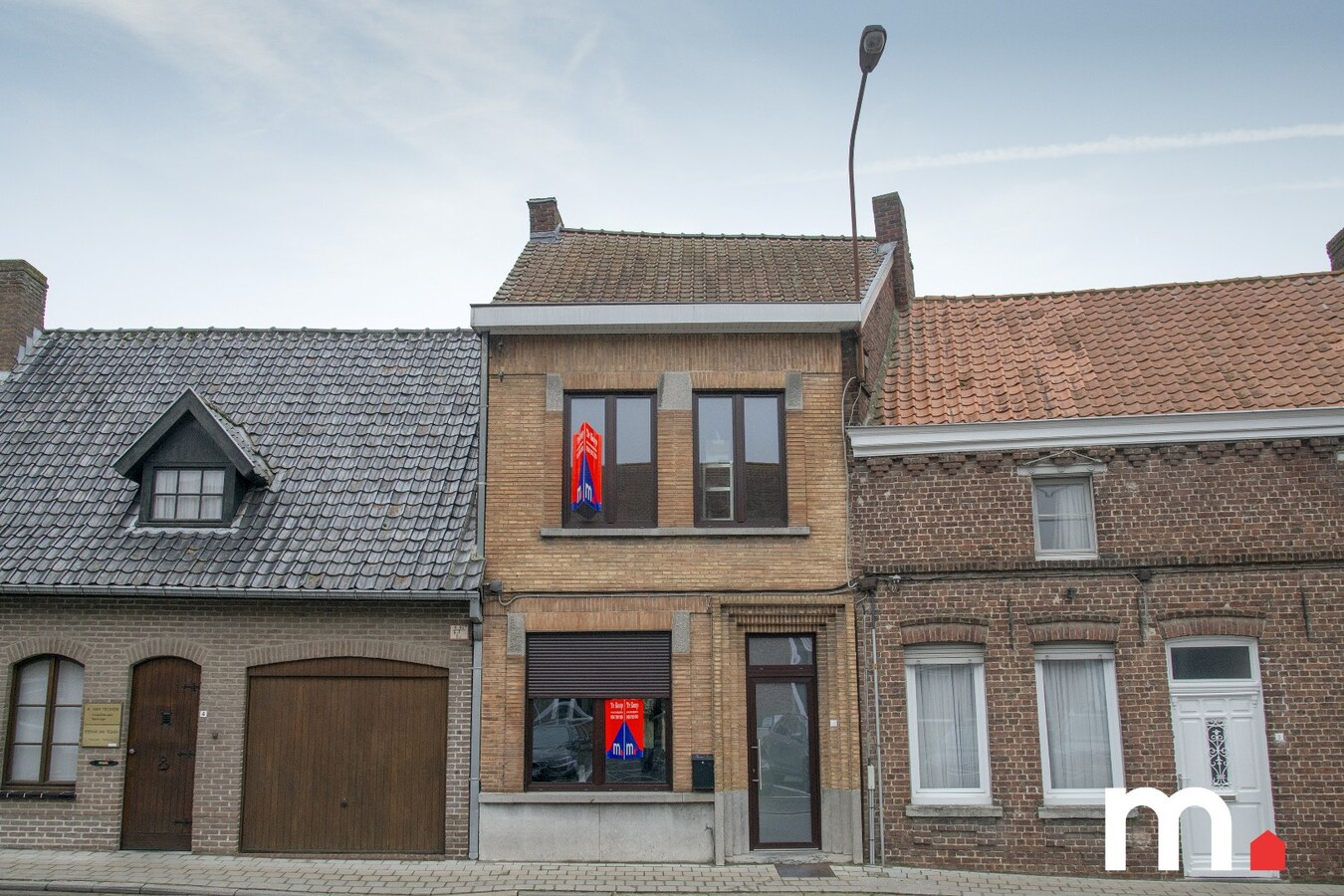 Centrumwoning met 3 slaapkamers en zonnige tuin te Moen! 