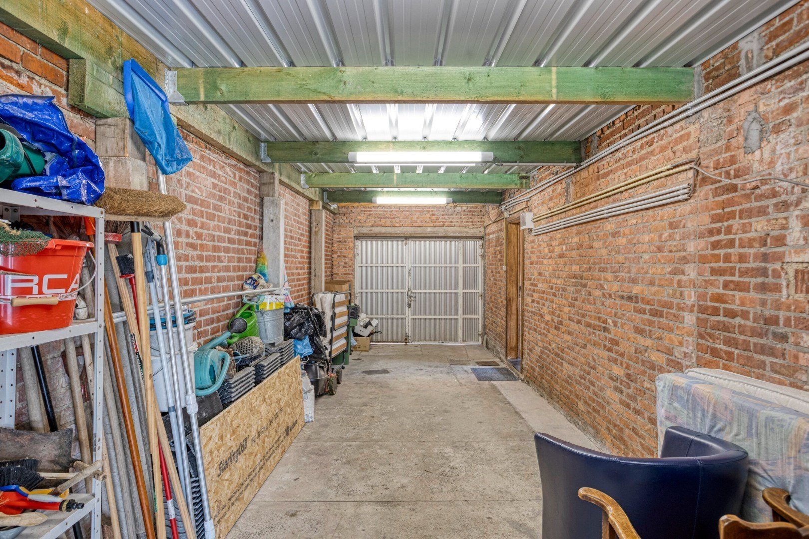 garage