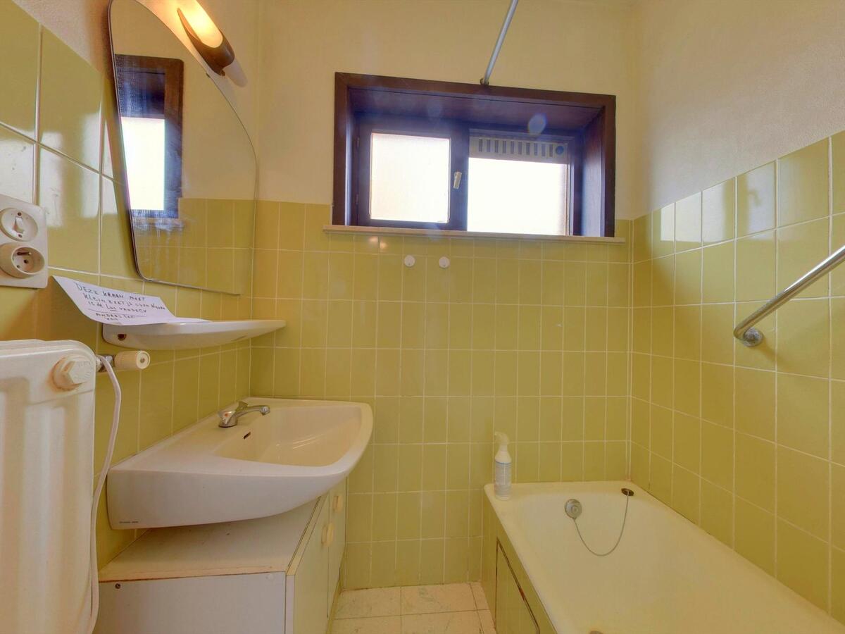 Ruime half-open woning 