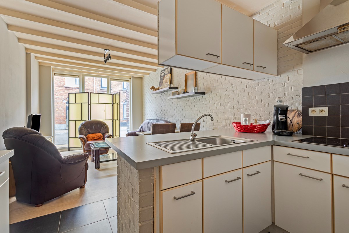 Gelijkvloers appartement met berging. 