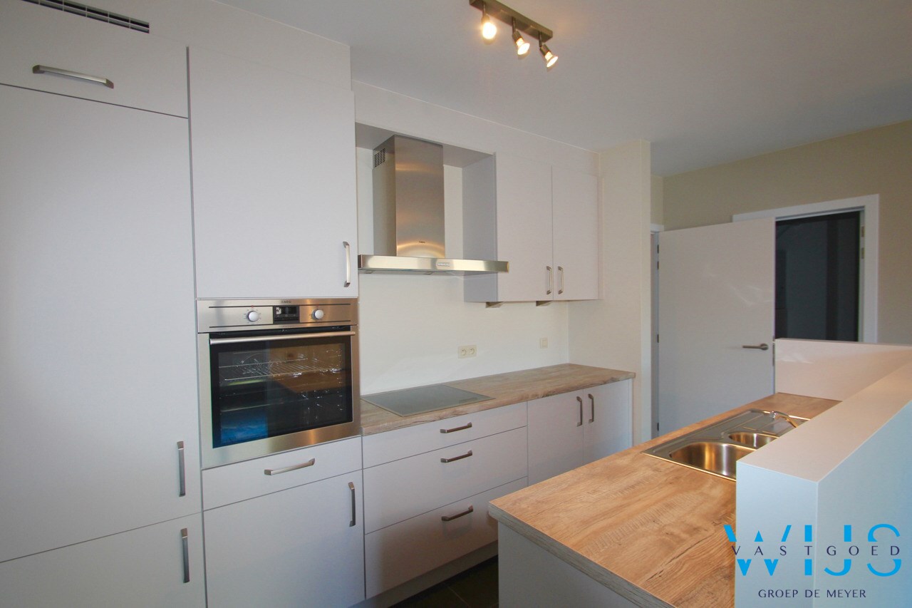 Instapklaar gelijkvloers appartement te Lievegem (Waarschoot) ! 