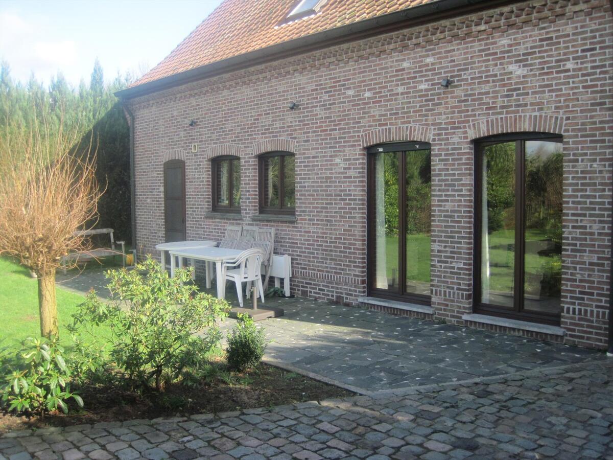 Tijdloze villa in rustige straat. Groene omgeving én toch overal vlakbij. 