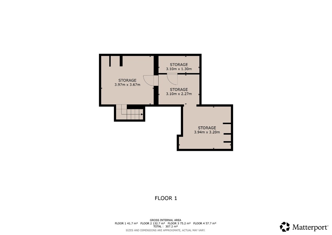 Polyvalent handelspand met duplexappartement in hartje Lanaken! 