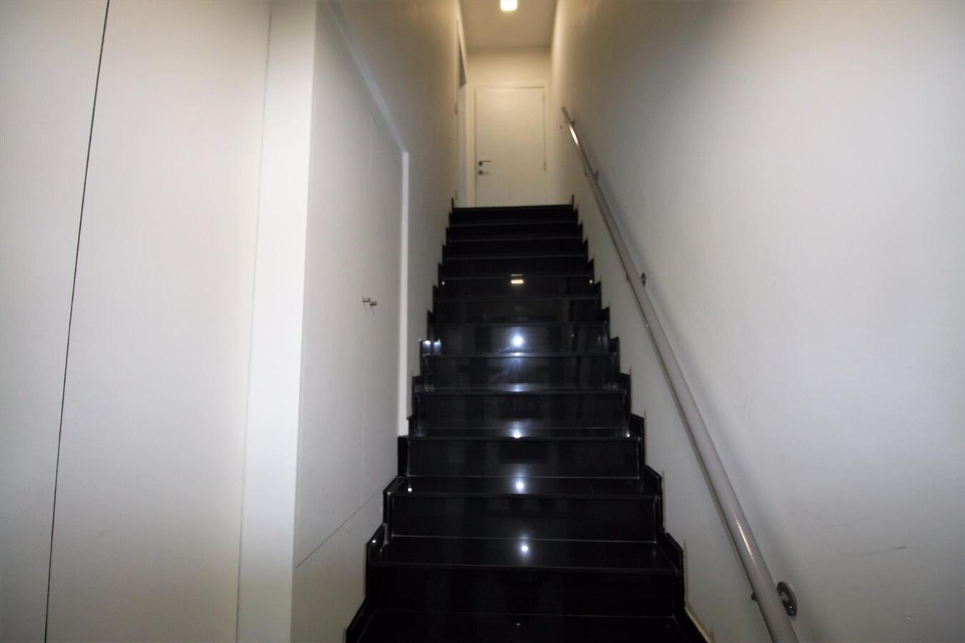 Duplex appartement met 3 slaapkamers en garage in centrum Koekelare 