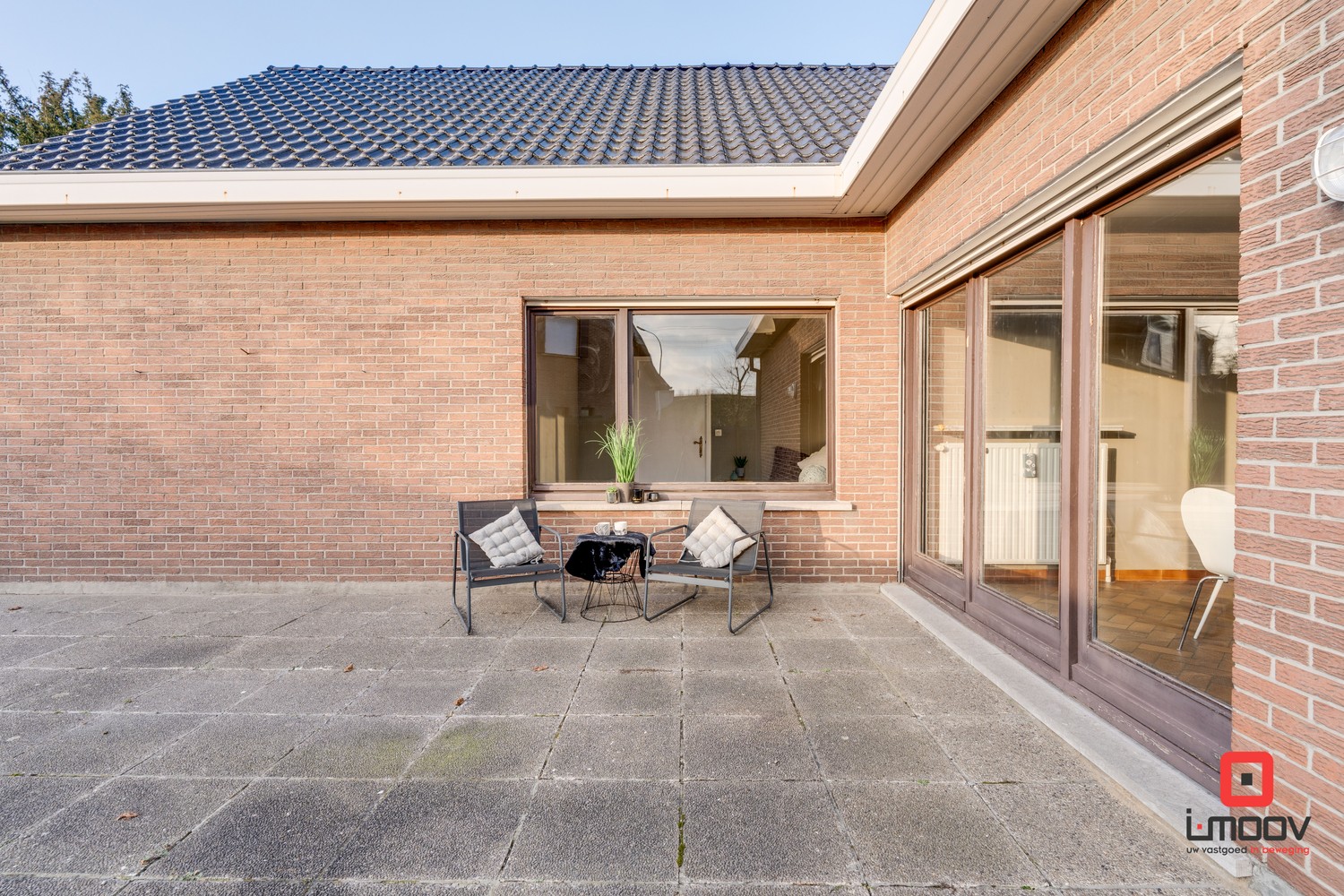 Degelijke woning met tal van mogelijkheden. 