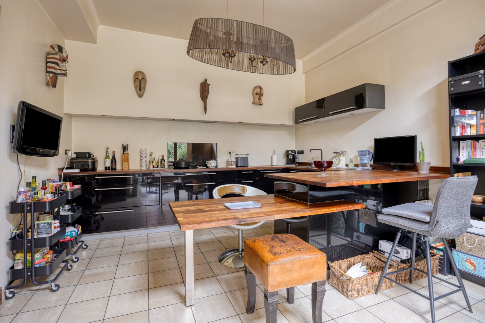 Charmant en karaktervol herenhuis, bureau en praktijkruimte, 4 kamers - 1502 LEMBEEK (HALLE) 