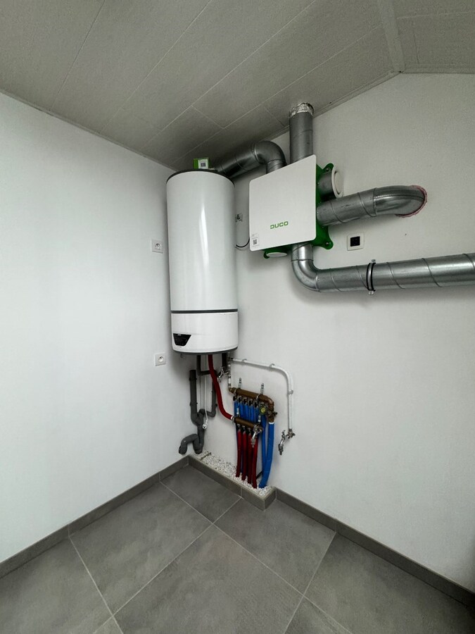 Bel-etage woning met 3 slaapkamers te Torhout 