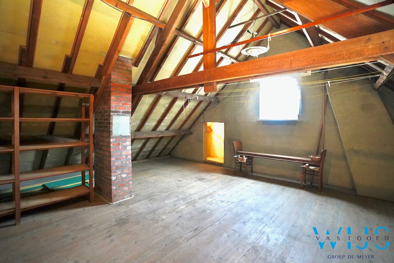 Te renoveren halfopen bebouwing op mooie ligging in Assenede ! 