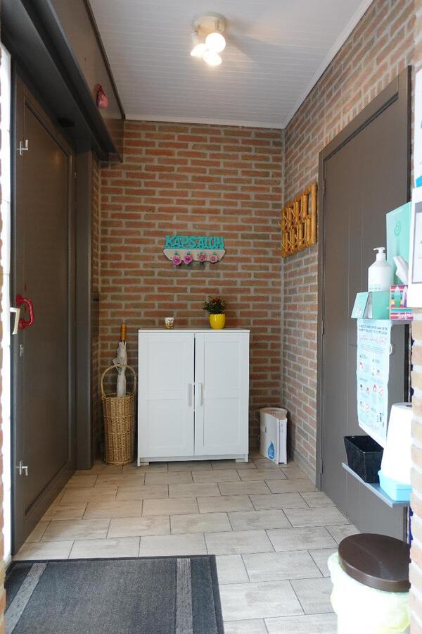 Ruime woning met handelsruimte in centrum 