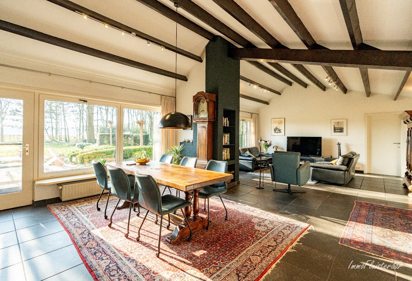 Idyllische woning midden in het groen op 7.085 m2 te Turnhout 