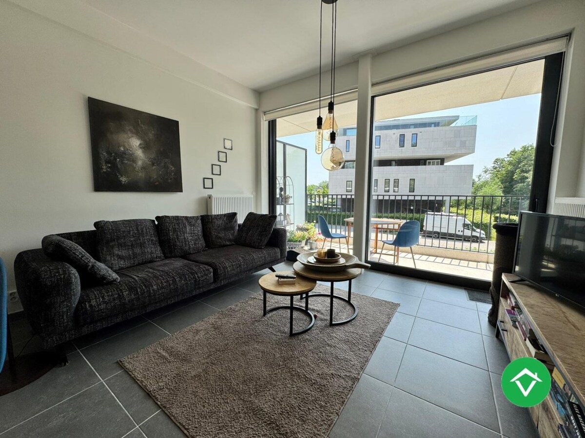 Modern 1-slaapkamerappartement met ruim terras aan de Vaartdijk in Brugge – EPC A 