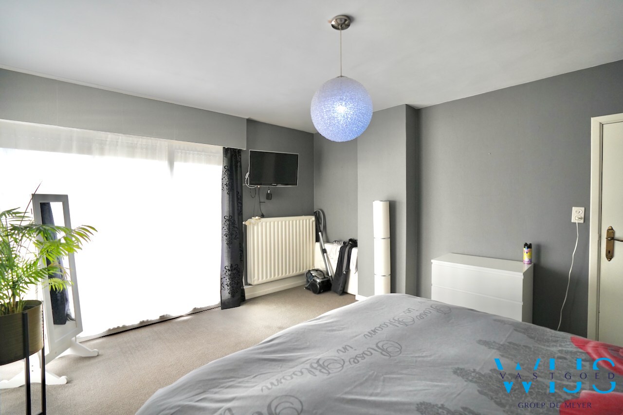 Woonhuis met loods te Sleidinge ! 