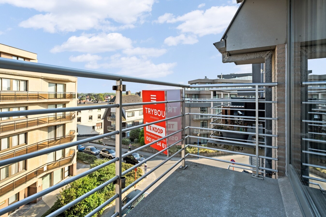 Modern 1 slaapkamerappartement op een boogscheut van het strand 