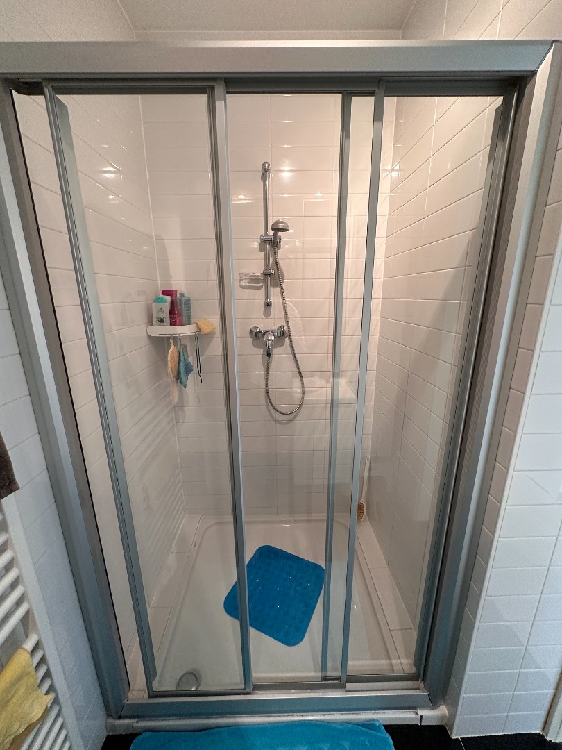 RUIME DUPLEX PENTHOUSE MET TERRASSEN OP TOPLIGGING 