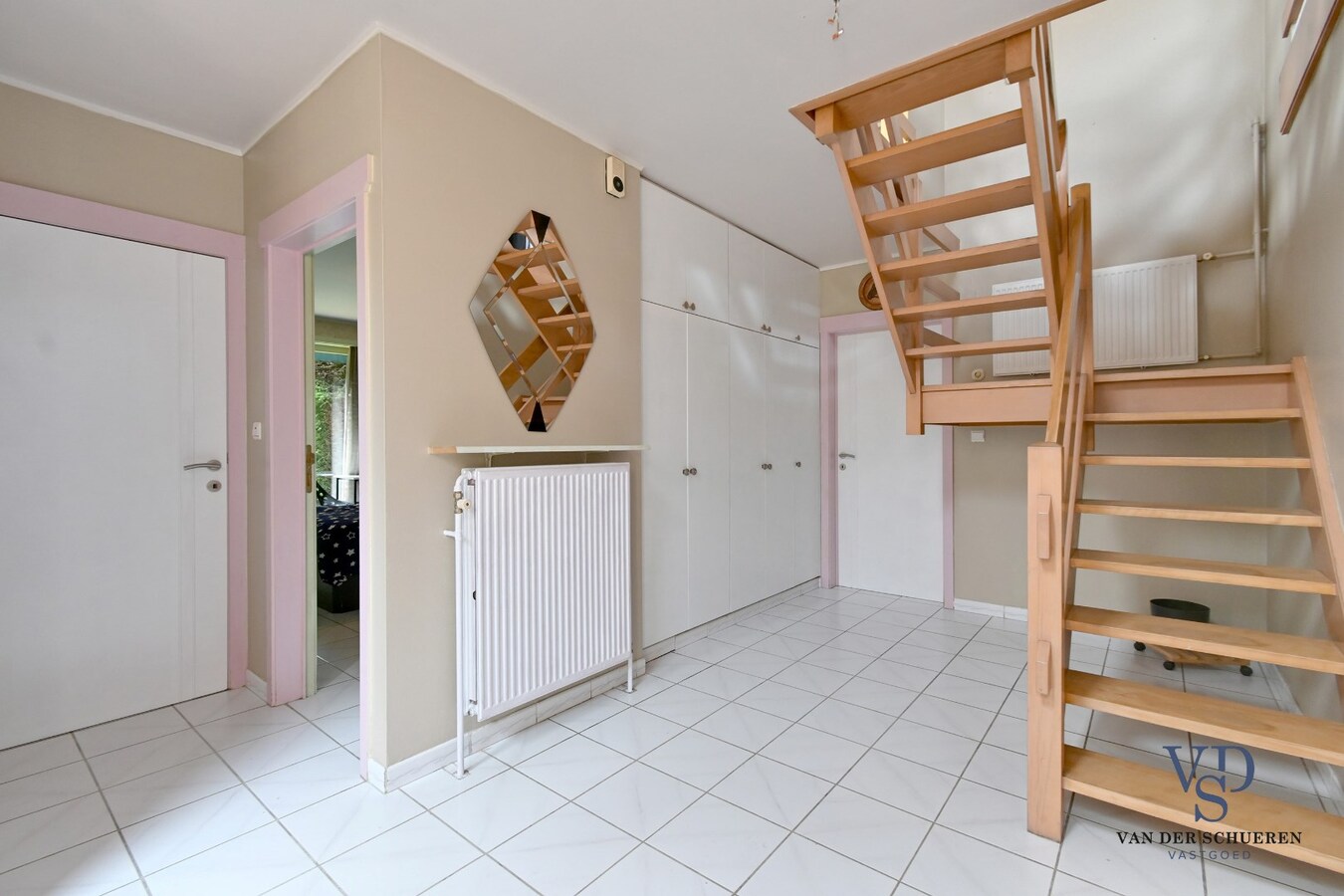 Tijdloos en lichtrijk wonen. 