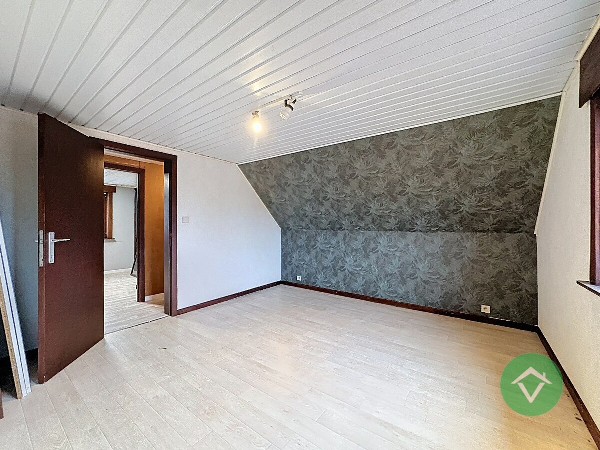 Alleenstaande woning met vele mogelijkheden te Ichtegem 