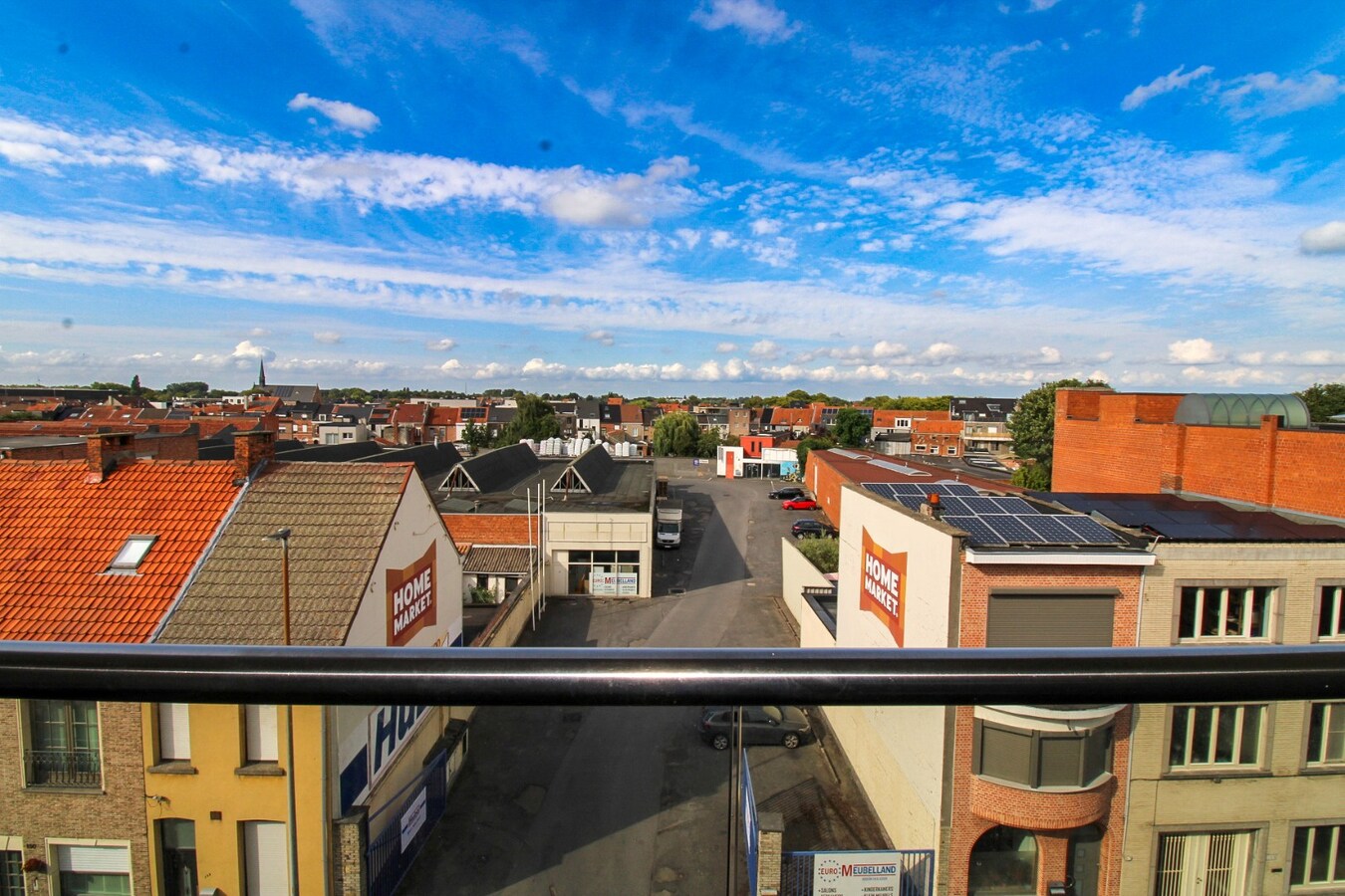 Te koop: Instapklaar appartement met twee slaapkamers in het centrum van Sint-Niklaas! 